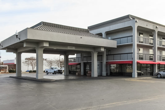 2 HOT DEALS - HOTEL AND GAS STATION FOR SALE!! Call: (404) 545-5446